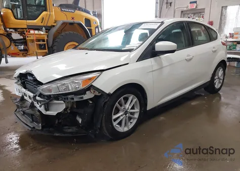 2018 Ford Focus Se z USA, uszkodzony, nr VIN 1FADP3K22JL237026